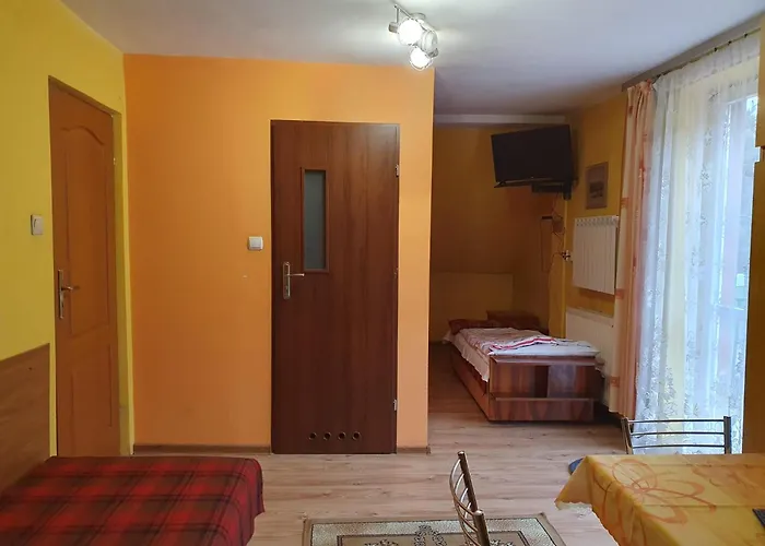 Pokoje Goscinne U Faronow